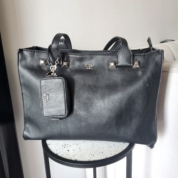 Guess Tote Bag Black Leather Silver Hardware - Picture 2 of 4